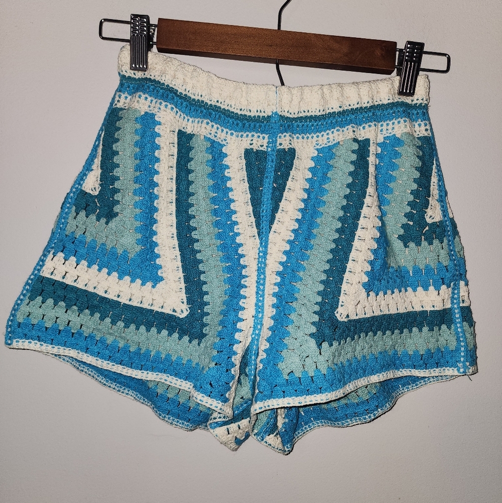 Rebellion Crochet Shorts Size Small NWOT